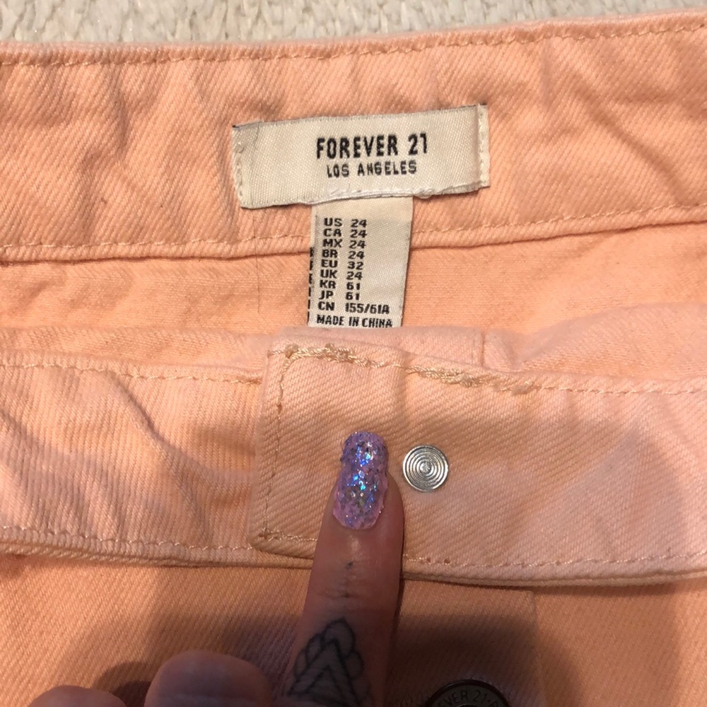 Button up skirt - Picture 3 of 3